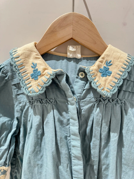 藍色經典刺繡洋裝 image 1 of 0