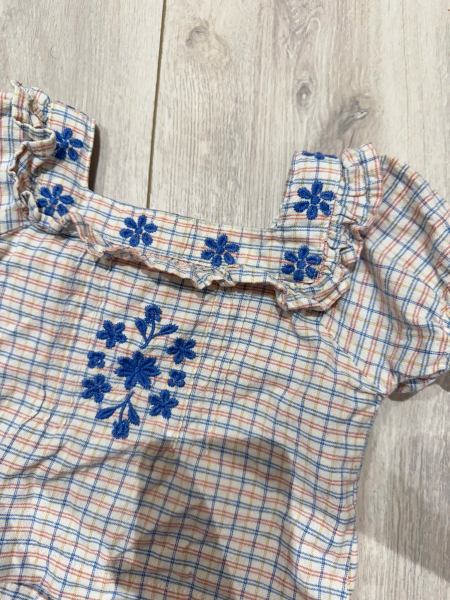 格紋刺繡套裝 image 1 of 0