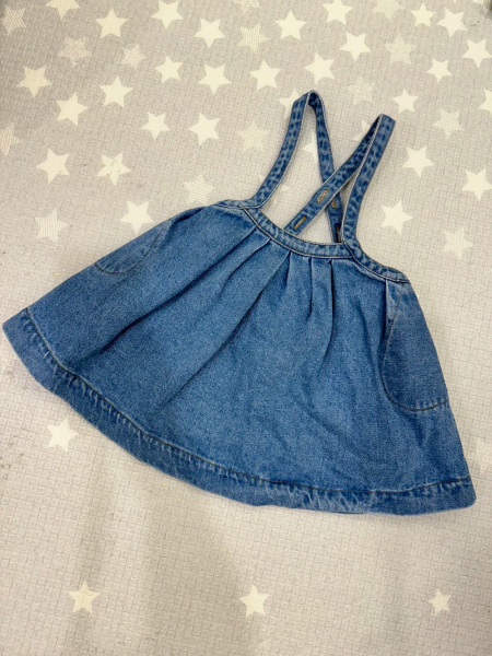經典牛仔吊帶裙 image 1 of 0