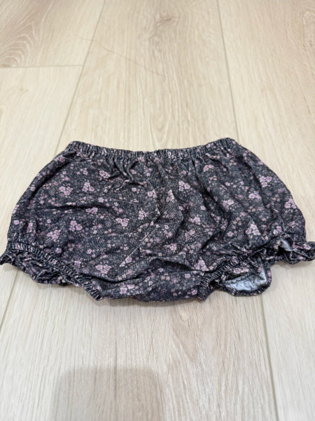 碎花短褲 image 1 of 0