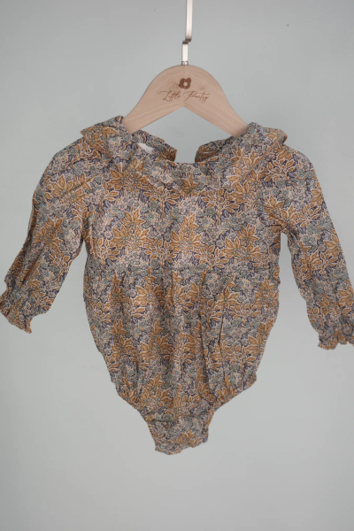 碎花包屁衣服 image 1 of 0