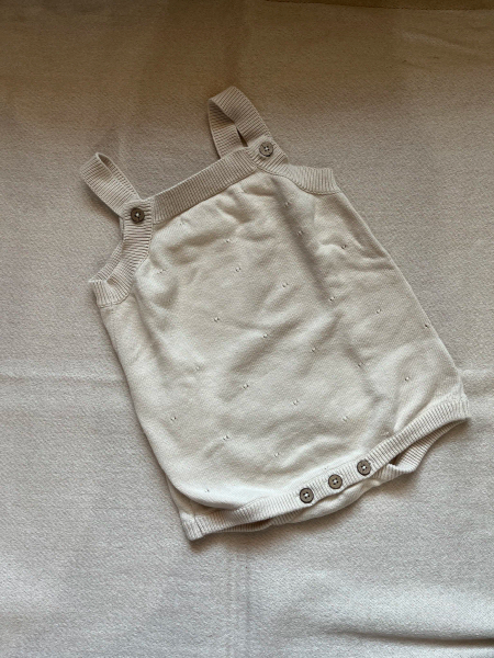 米色針織包屁衣 image 1 of 0
