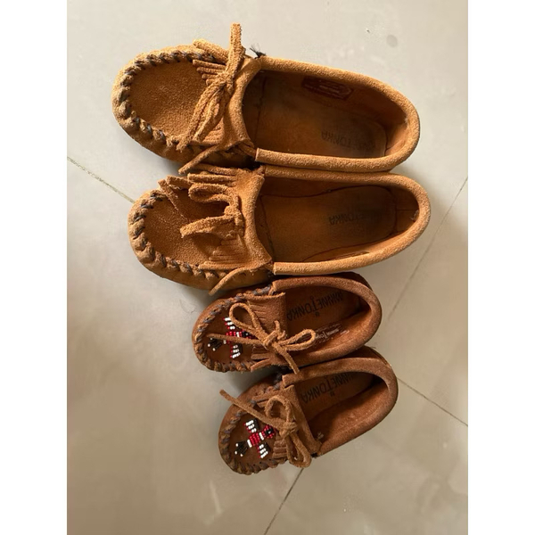 Minnetonka手工流蘇短靴 莫卡辛 moccasins 豆豆鞋 image 1 of 0