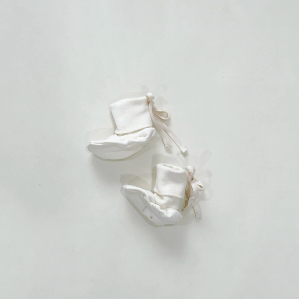 寶寶鞋襪-cream image 1 of 0