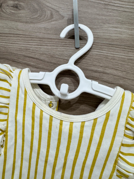 有機棉荷葉邊包屁衣 image 1 of 0