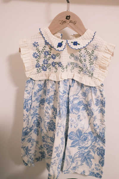 獨家刺繡洋 image 1 of 0