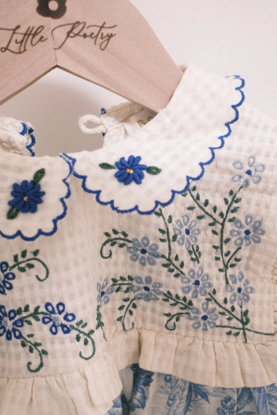 獨家刺繡洋 image 1 of 0
