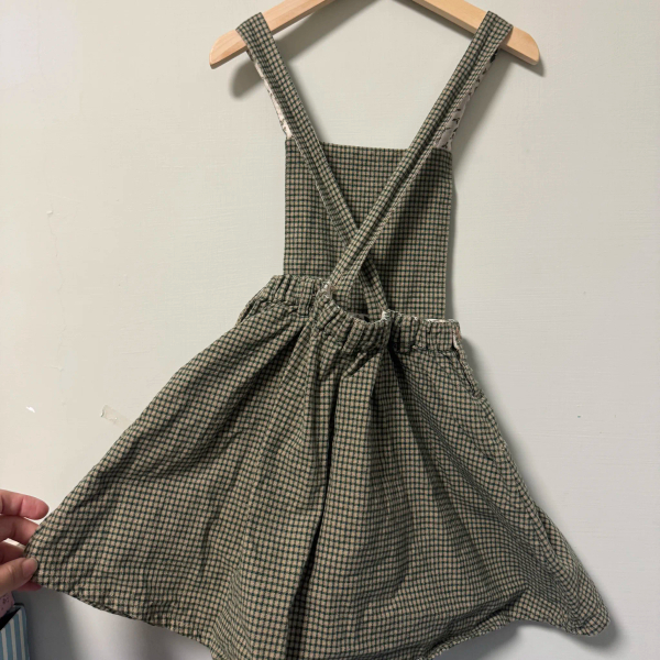 BEIGE AND GREEN COTTON OVERALL DRESS image 1 of 0