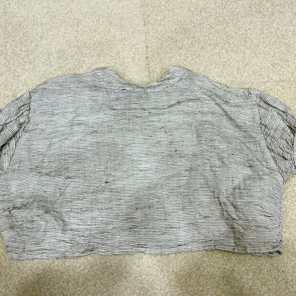 上衣 image 1 of 0
