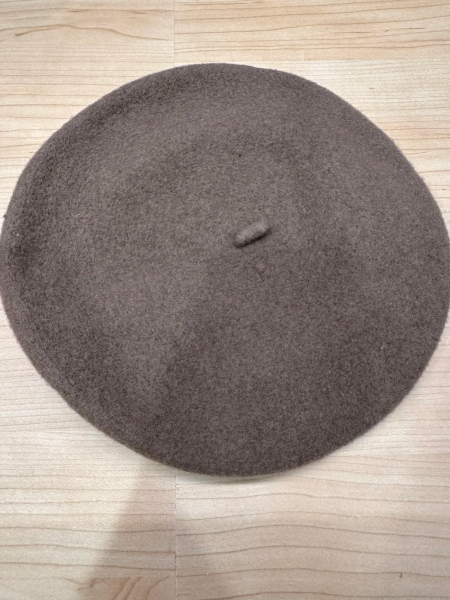 畫家帽 image 1 of 0