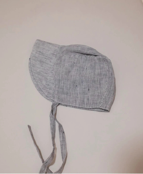 The simple folk 牡蠣帽 image 1 of 0