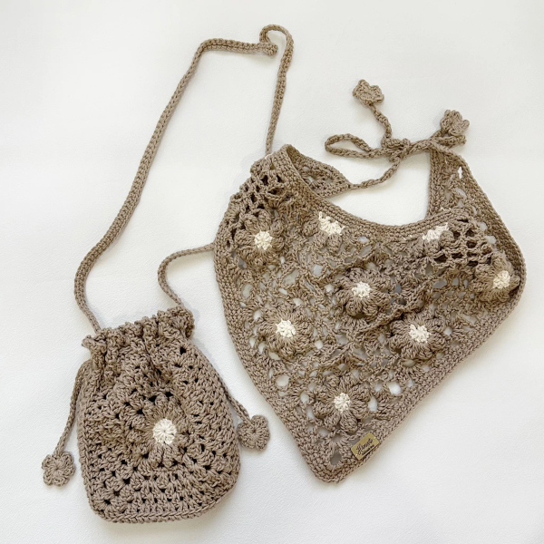 日本手作針織包&針織頭巾 image 1 of 0
