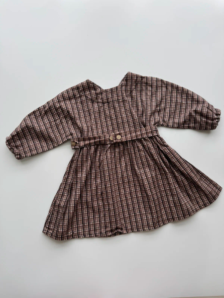 日式洋裝 image 1 of 0
