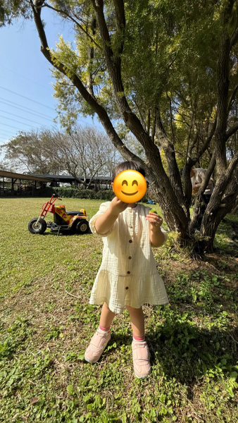 洋裝 image 1 of 0