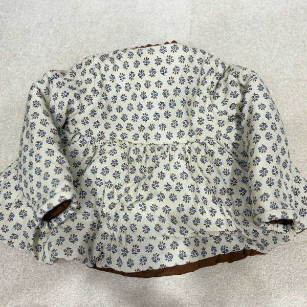 澎澎外套 image 1 of 0