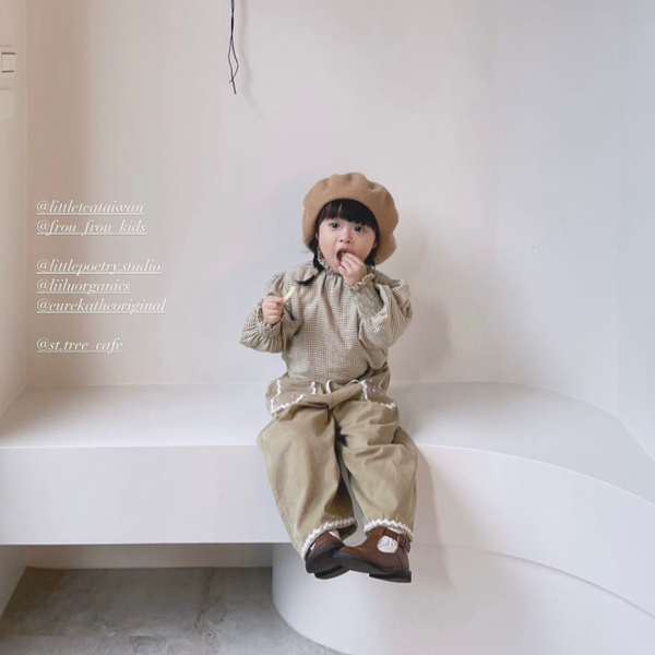 Liilu- Smocked Check Blouse 高領格紋上衣 image 1 of 0