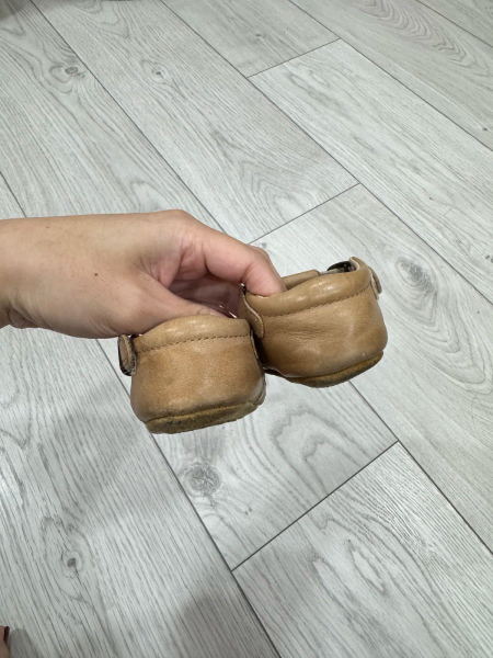 藤編鞋9-12M image 1 of 0