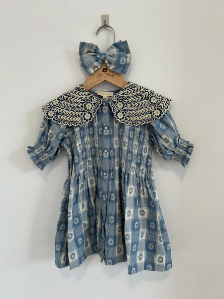 Blue floral gingham jacquard tunic and matching bow barrette image 1 of 0