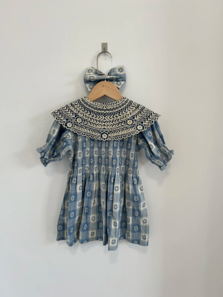 Blue floral gingham jacquard tunic and matching bow barrette image 1 of 0