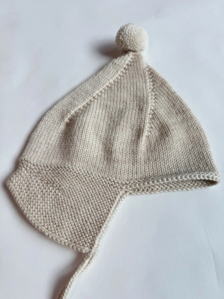 AW24-Pointy Peak Hat-String image 1 of 0