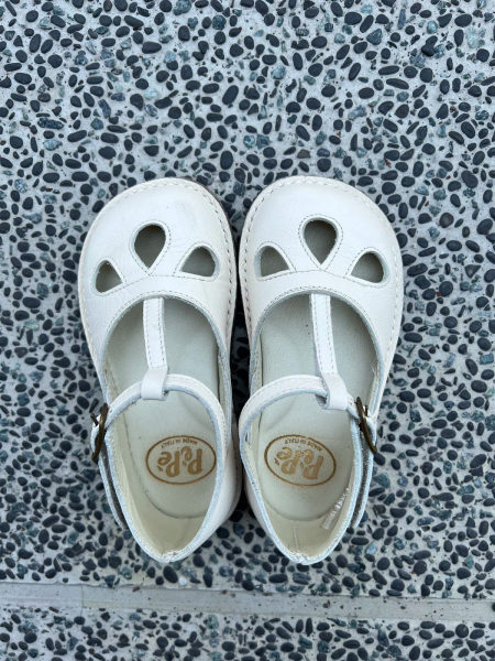 Lucy (Cream)（奶油白） image 1 of 0