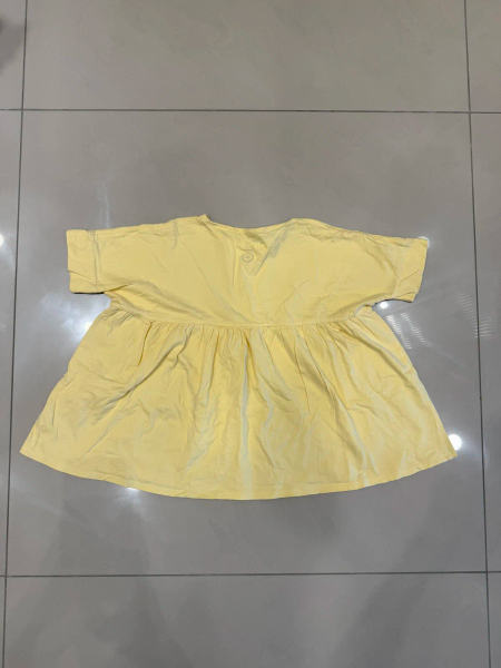 嬰幼兒淺黃色有機棉洋裝 image 1 of 0
