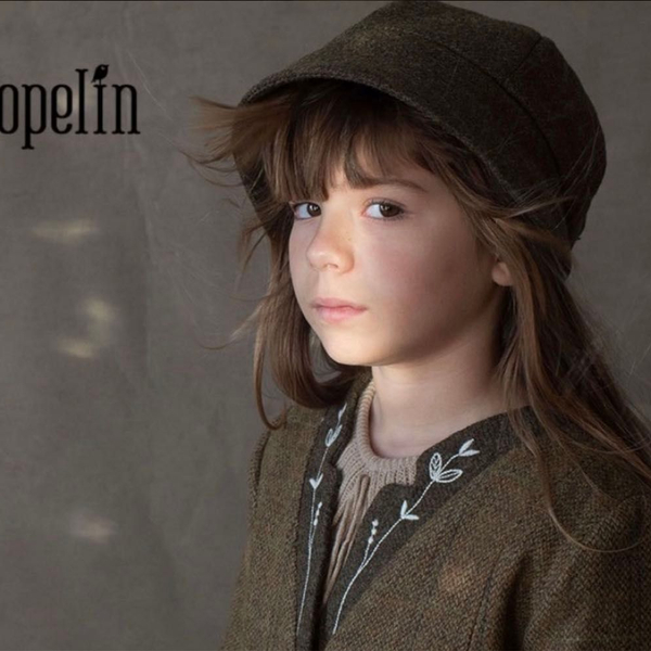 Grey woolen hat with strap image 1 of 0