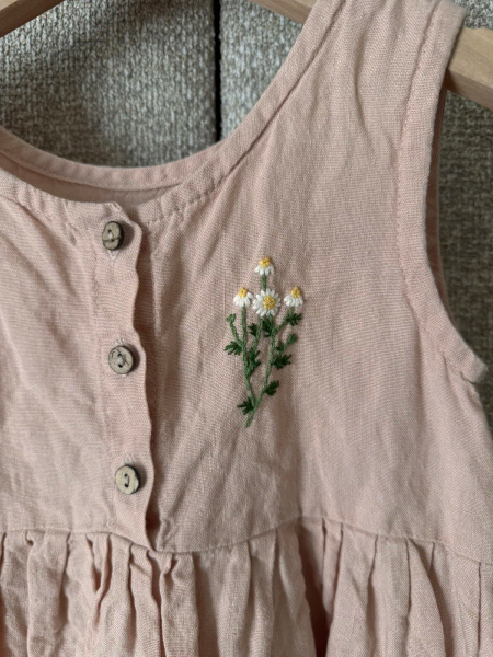 粉色背心麻洋裝 image 1 of 0