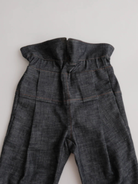 Trousers Navy blue 牛仔褲 image 1 of 0