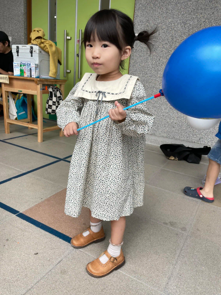 洋裝 image 1 of 0