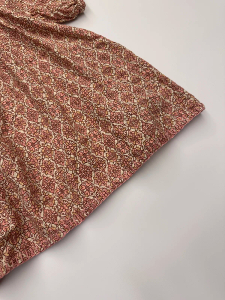 tunic image 1 of 0