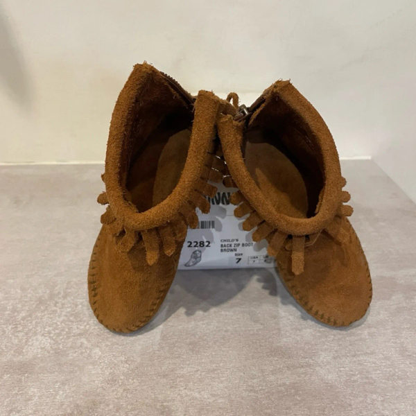 二手 Minnetonka Boots 唐卡靴 莫卡辛手工流蘇短靴 image 1 of 0