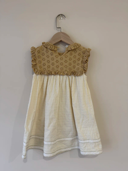 刺繡洋裝 image 1 of 0