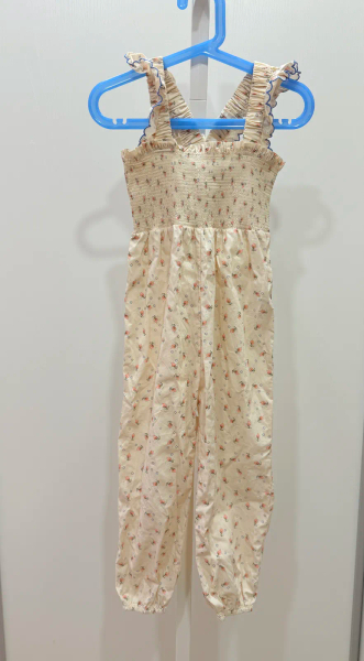 荷葉邊連身褲 image 1 of 0