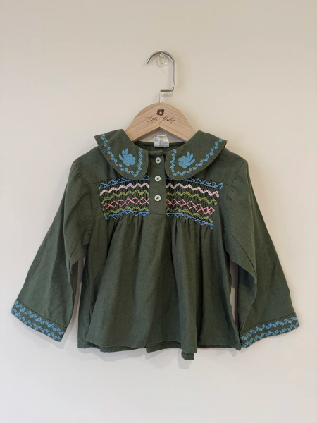 深綠短版刺繡襯衫 image 1 of 0