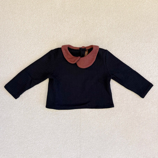 Pecol Top- 撞色領黑色上衣 image 1 of 0