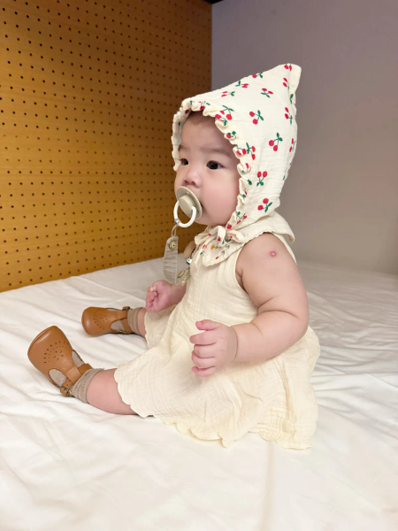Popelin白色無袖包屁衣 image 1 of 0