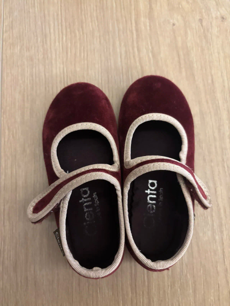 鞋子 image 1 of 0