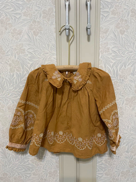 刺繡上衣 image 1 of 0
