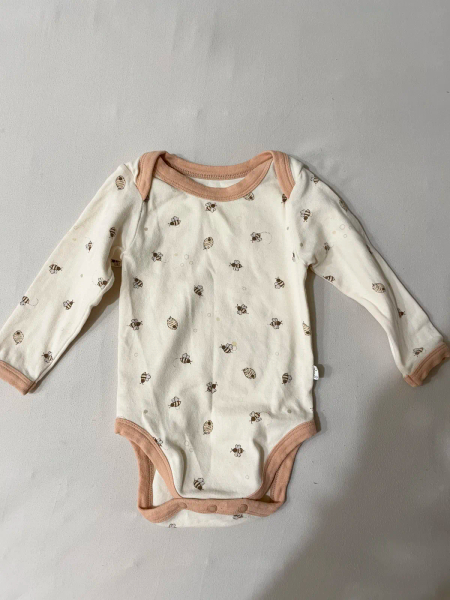 Peekaboo 蜜蜂包屁衣 6m image 1 of 0