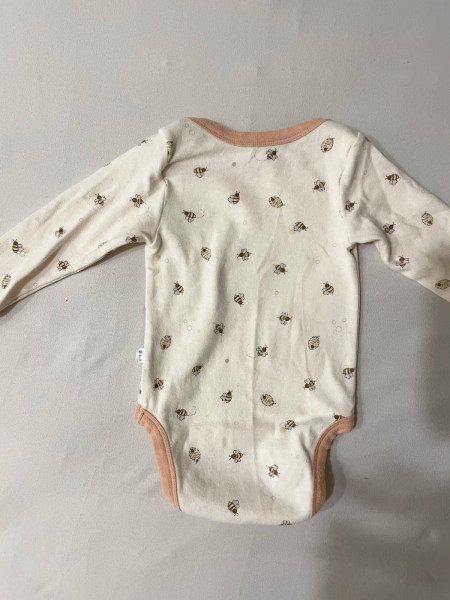 Peekaboo 蜜蜂包屁衣 6m image 1 of 0