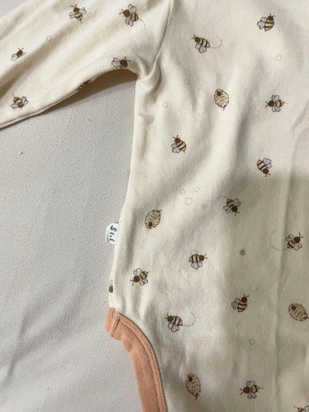 Peekaboo 蜜蜂包屁衣 6m image 1 of 0