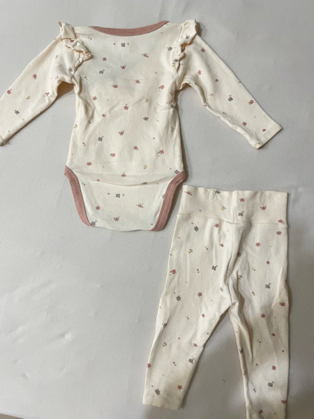Peekaboo 碎花套裝 6m image 1 of 0
