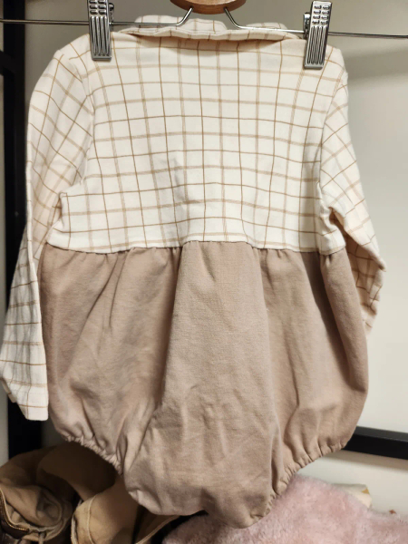 暖暖奶油色包屁衣 image 1 of 0
