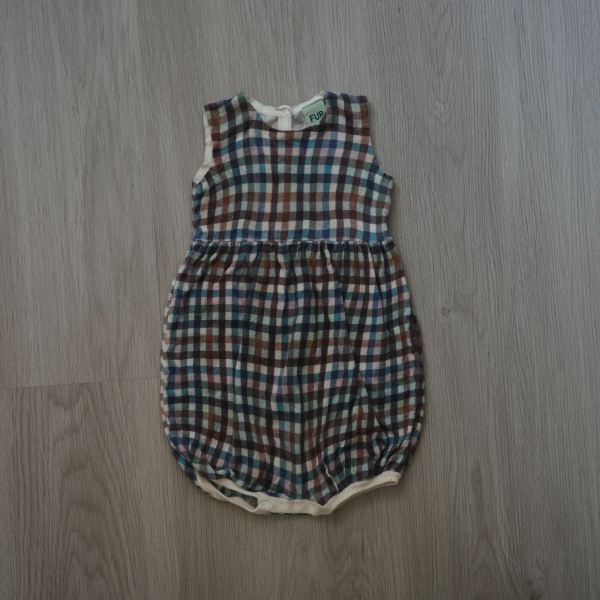 BABY ROMPER SUIT 針織格紋無袖連身衣 image 1 of 0