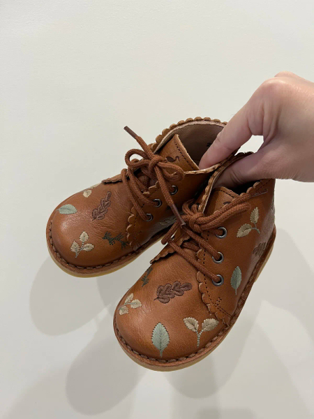 SCALLOP BOOT image 1 of 0