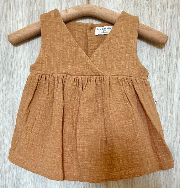 上衣 image 1 of 0