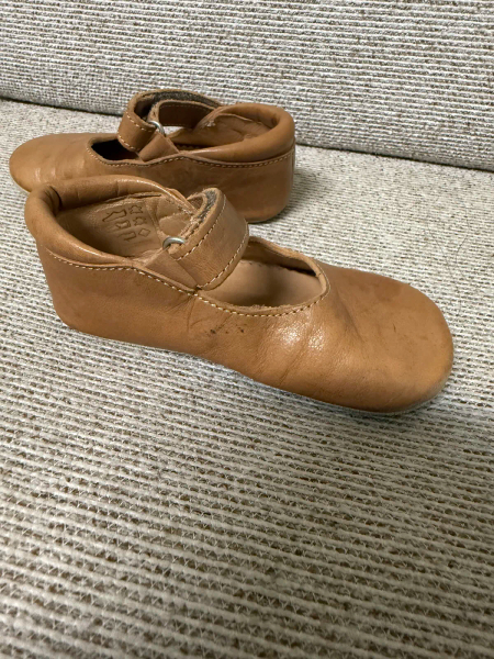 Petit Nord 小皮鞋 image 1 of 0