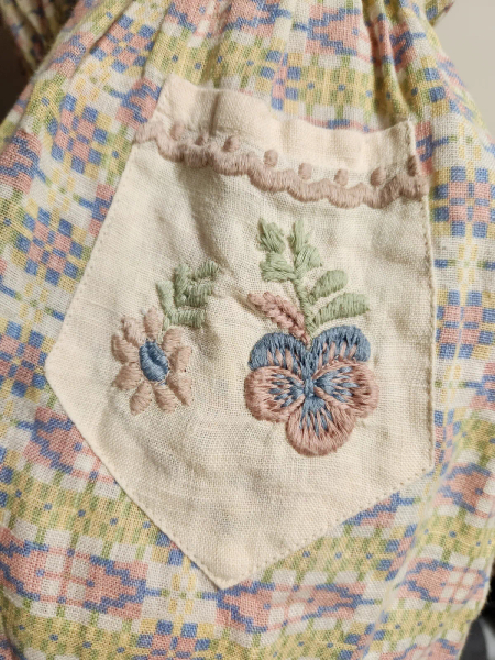 短袖刺繡洋裝 image 1 of 0