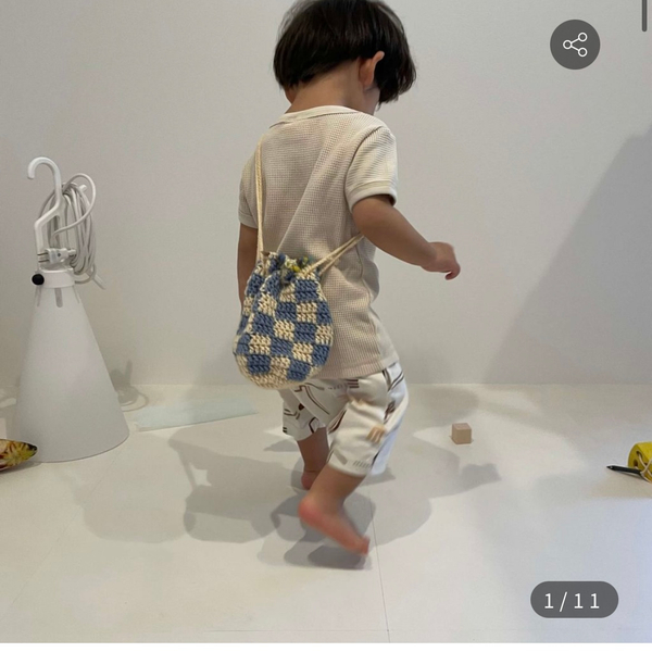 日本手工格紋編織水桶包 image 1 of 0